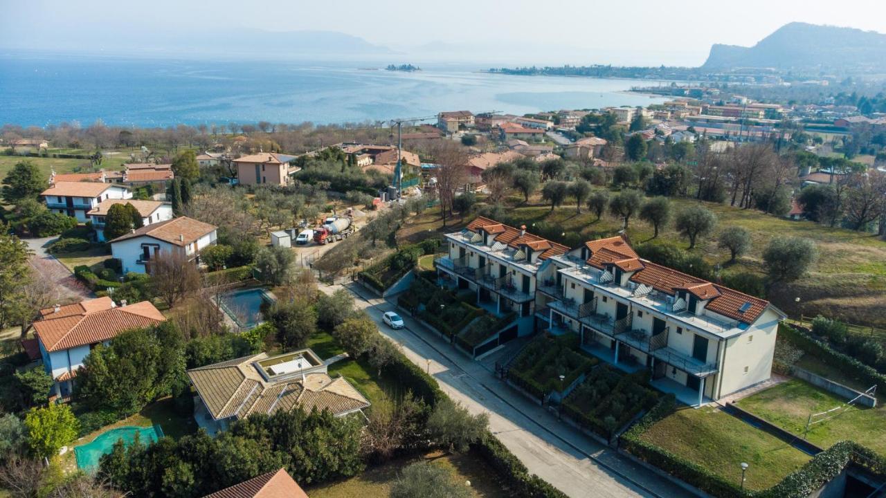 Residence Atollo Манерба-дель-Гарда Екстер'єр фото